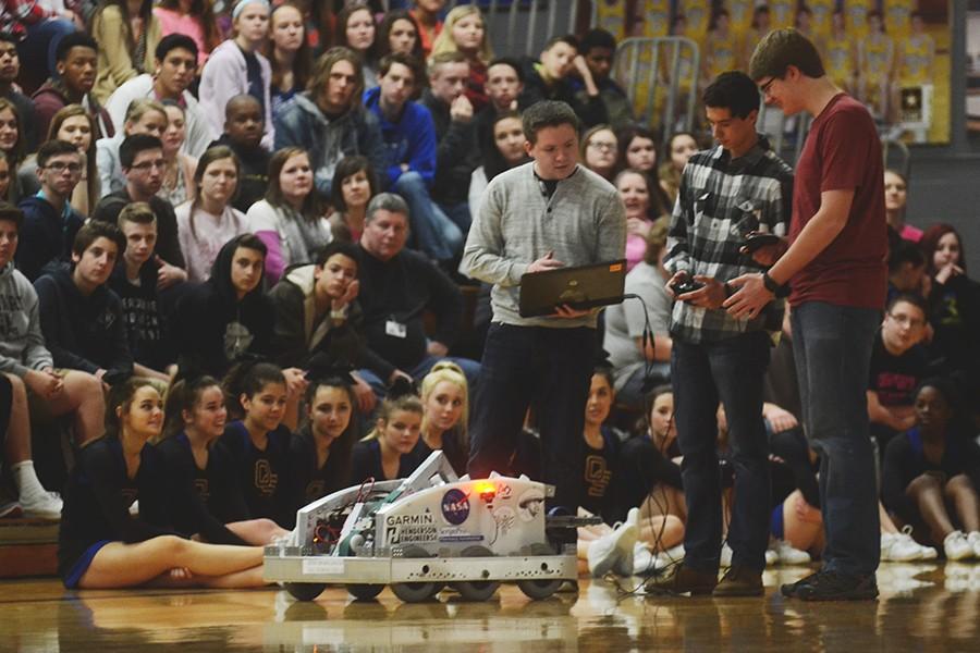 The Biomech Falcons showed off their new robot at the pep assembly.