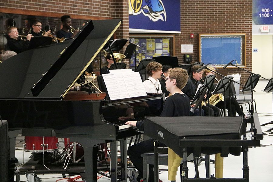 Indian Trail Middle School students performing at the jazz band bbq event on April 24.