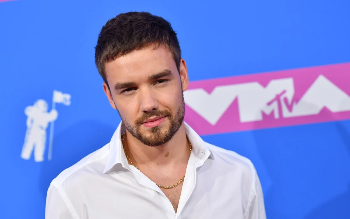 Fans mourn unexpected death of Liam Payne